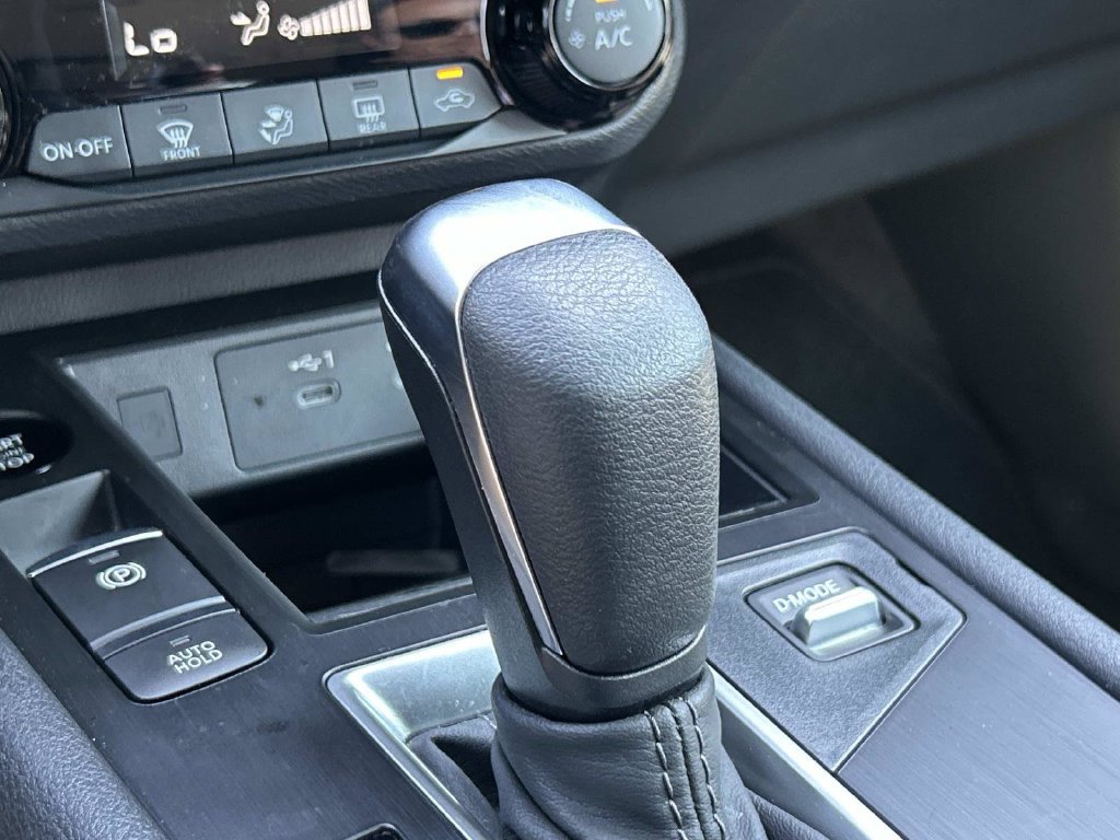 Used 2026 Nissan Kicks SV FWD image 38