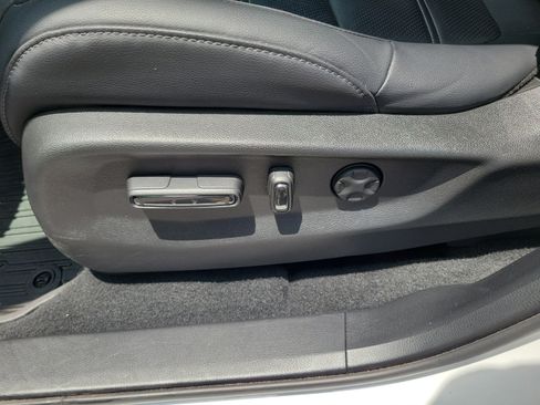 Used 2021 Honda CR-V EX-L image 27