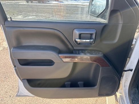 Used 2014 GMC Sierra 1500 SLE image 12