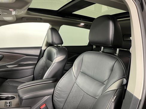 Used 2019 Nissan Murano Platinum AWD/4WD image 22