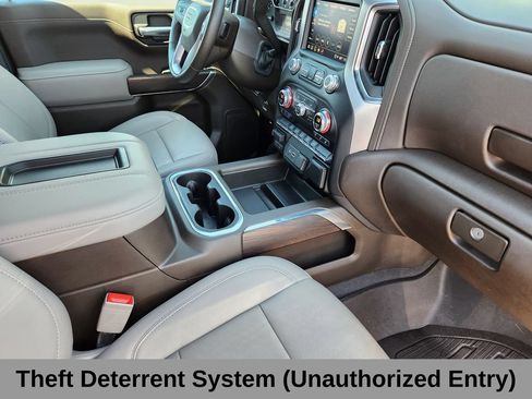 Used 2021 GMC Sierra 1500 SLT AWD/4WD image 21