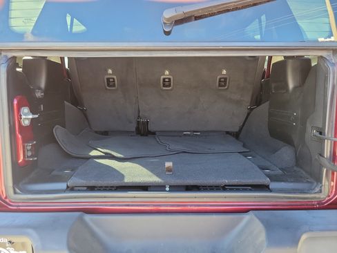 Used 2021 Jeep Wrangler Unlimited Sport AWD/4WD image 7