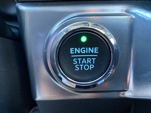 Certified 2023 Ford F150 Lariat w/ Equipment Group 502A High image 46