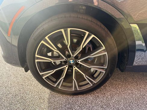 Used 2021 BMW X7 xDrive40i w/ Cold Weather Package image 46