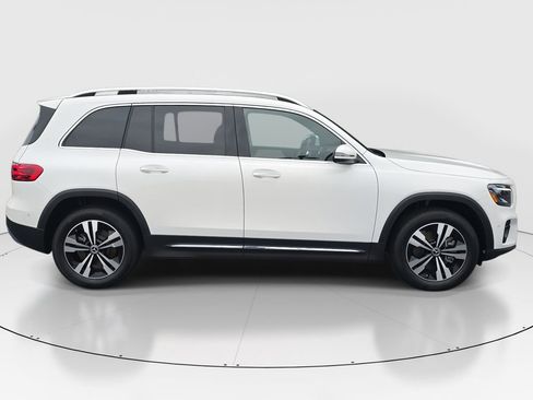 Certified 2025 Mercedes-Benz GLB 250 GLB 250 image 4