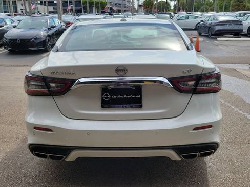 Used 2023 Nissan Maxima SV w/ Floor Mat Group FWD image 6