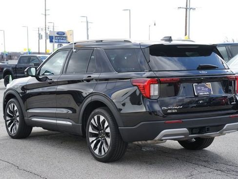 Certified 2025 Ford Explorer Platinum w/ LUX Leather Package AWD/4WD image 5