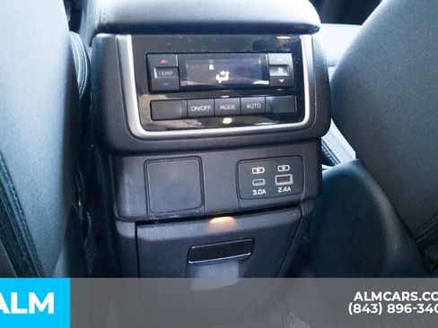 Used 2025 Subaru Ascent Premium AWD/4WD image 23
