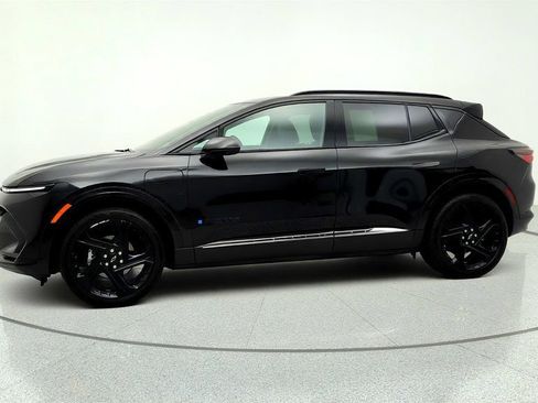 Used 2024 Chevrolet Equinox EV RS AWD/4WD image 8
