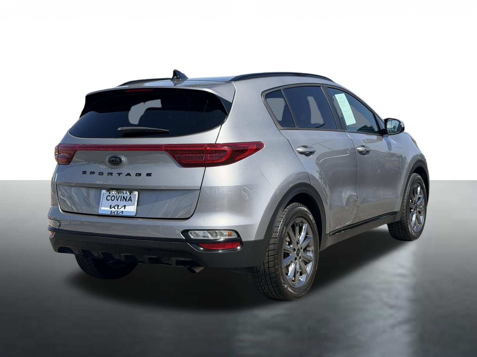 Used 2022 Kia Sportage Nightfall Edition w/ Nightfall Fwd Premium Package image 8