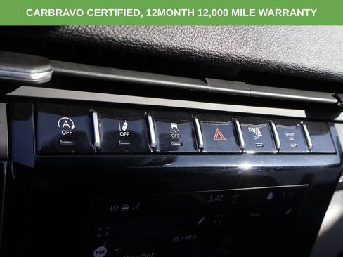 Used 2024 Jeep Grand Cherokee Altitude RWD image 34