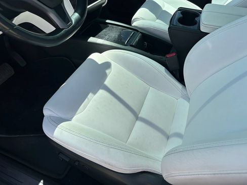 Used 2020 Tesla Model X Long Range AWD/4WD image 35
