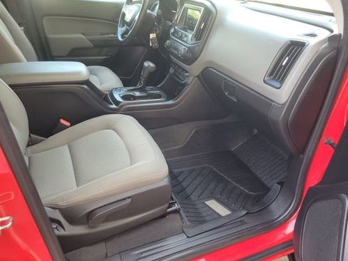 Used 2019 Chevrolet Colorado W/T w/ Custom Special Edition AWD/4WD image 12