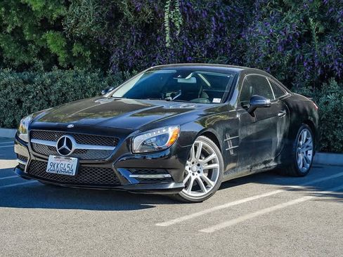 Used 2013 Mercedes-Benz SL 550 image 28