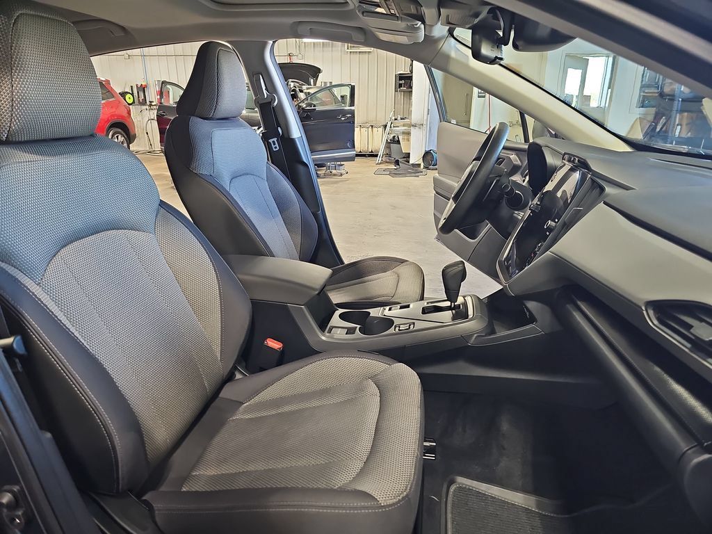 Used 2024 Subaru Crosstrek 2.0i Premium AWD/4WD image 10