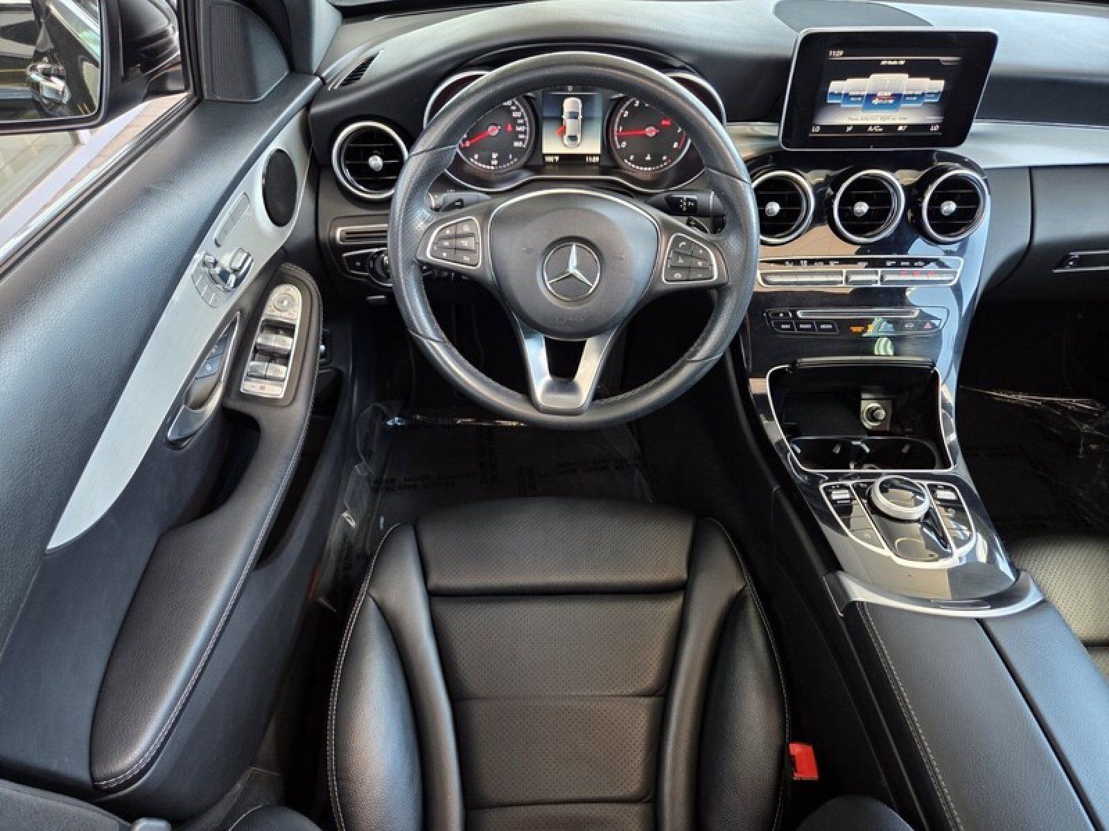 Used 2018 Mercedes-Benz C 300 Sedan image 16