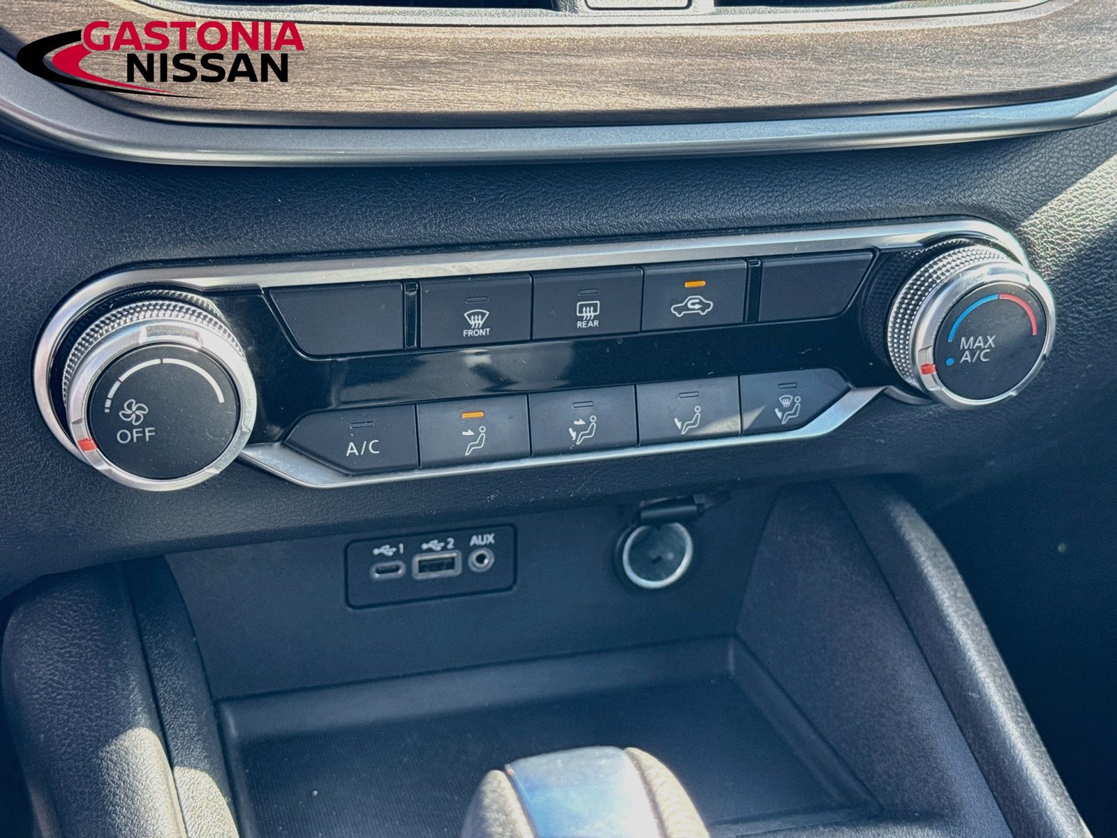 Used 2025 Nissan Altima 2.5 SV FWD image 19