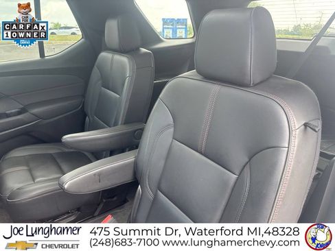 Used 2023 Chevrolet Traverse RS w/ LPO, Floor Liner Package AWD/4WD image 13