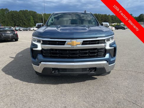Used 2024 Chevrolet Silverado 1500 LT image 8