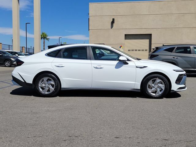 New 2026 Hyundai Sonata SE FWD image 30