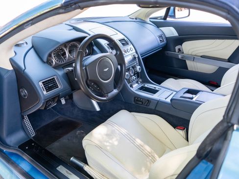 Used 2012 Aston Martin V8 Vantage S RWD image 3