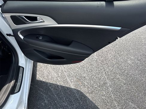Used 2026 Genesis G70 2.5T Prestige image 16