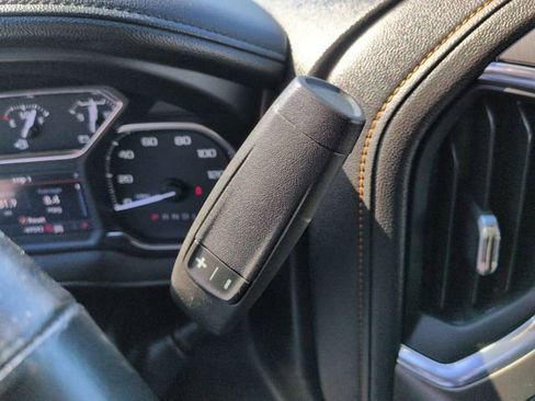 Certified 2021 GMC Sierra 2500 AT4 w/ Snow Plow Prep/Camper Package image 16