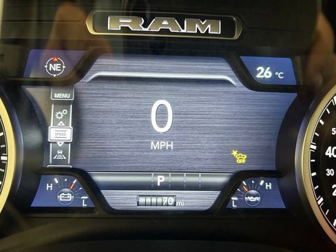 New 2026 RAM 1500 Express AWD/4WD image 19