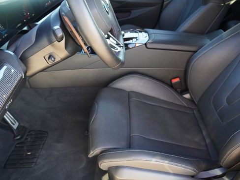 Used 2025 BMW M5 Touring image 13