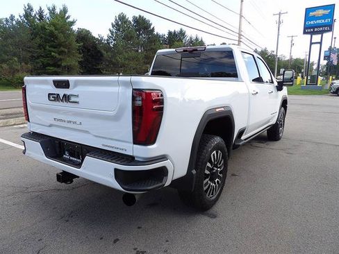 Used 2025 GMC Sierra 3500 Denali Ultimate AWD/4WD image 5