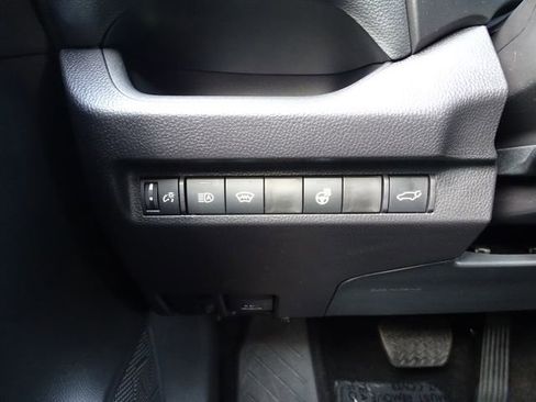 Used 2025 Toyota RAV4 XLE Premium w/ Weather Package AWD/4WD image 20
