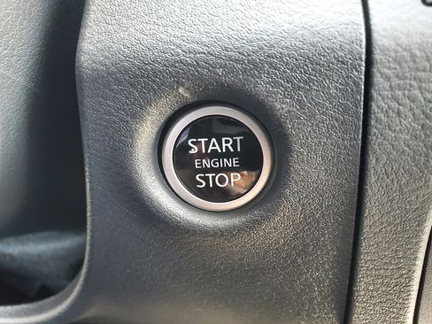 New 2025 Nissan Frontier SV image 25