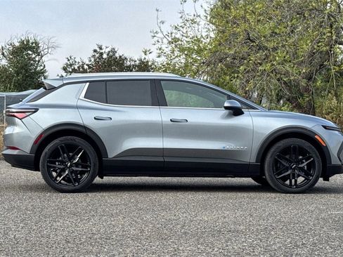 New 2026 Chevrolet Equinox EV LT w/ LPO, Blackout Package image 3