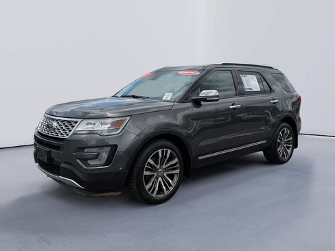 Used 2016 Ford Explorer Platinum AWD/4WD image 7