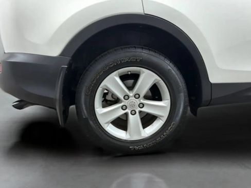 Used 2014 Toyota RAV4 XLE AWD/4WD image 26