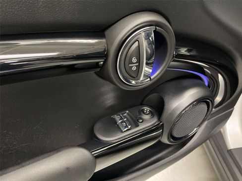 Used 2022 MINI Cooper SE FWD image 19