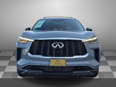 Used 2025 INFINITI QX60 Sensory w/ Vision Package AWD/4WD image 2