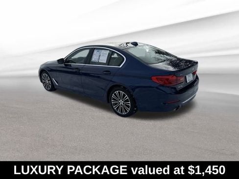 Used 2019 BMW 530i xDrive w/ Premium Package image 5