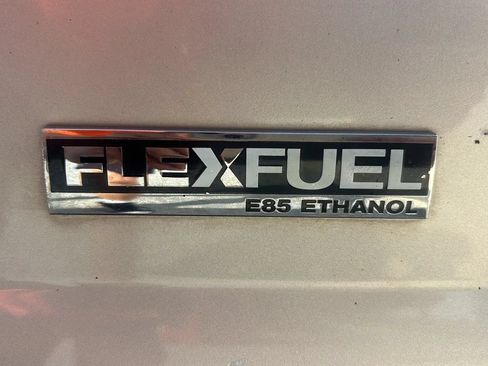 Used 2007 Chevrolet Avalanche LTZ w/ LTZ Preferred Equipment Group AWD/4WD image 6
