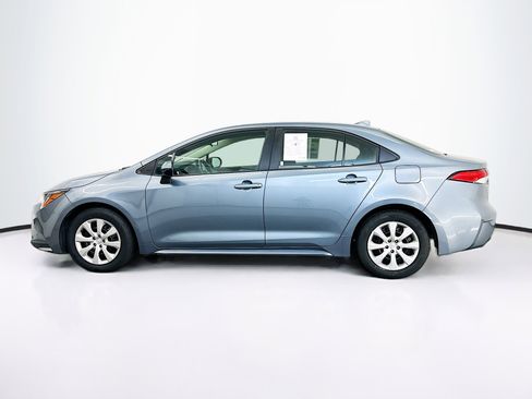 Used 2024 Toyota Corolla LE image 4