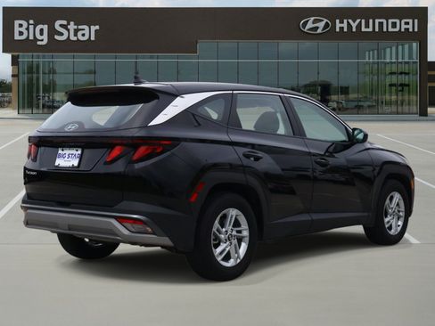 Used 2026 Hyundai Tucson SE FWD image 4