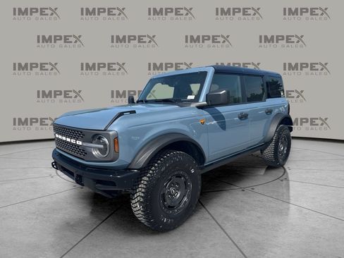 Used 2024 Ford Bronco Badlands AWD/4WD image 1