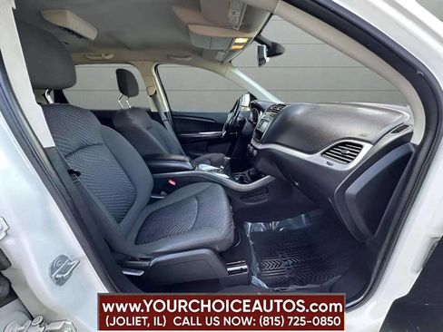 Used 2018 Dodge Journey SE w/ Popular Equipment Group image 33