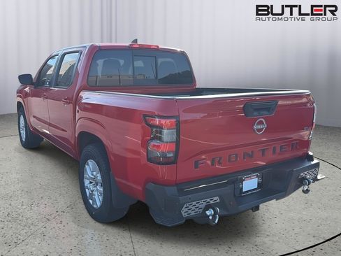 Used 2022 Nissan Frontier SV w/ SV Premium Package RWD image 10