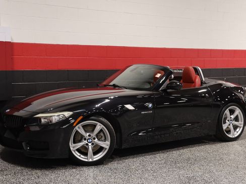 Used 2012 BMW Z4 sDrive28i w/ M Sport Pkg image 18