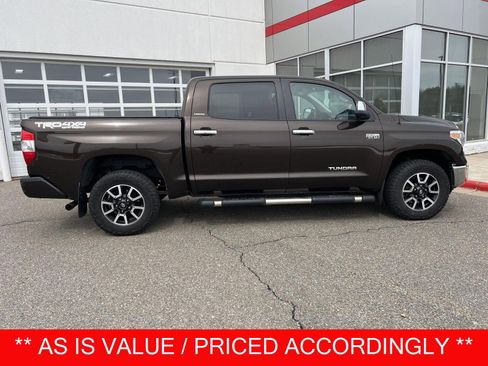 Used 2018 Toyota Tundra Limited w/ Limited Premium Package image 1