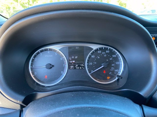 Used 2021 Nissan Kicks S FWD image 21
