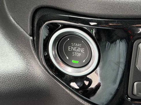 New 2026 GMC Sierra 1500 SLT w/ SLT Premium Plus Package image 8