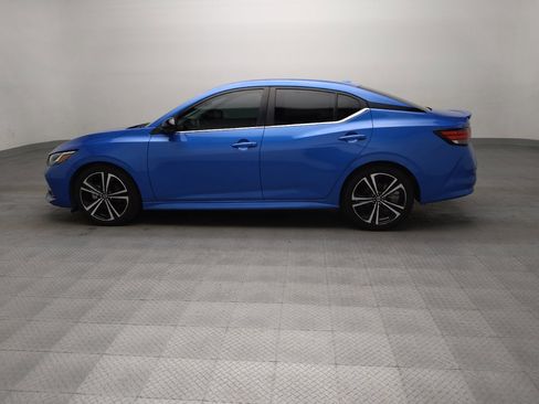 Used 2023 Nissan Sentra SR w/ SR Premium Package FWD image 3