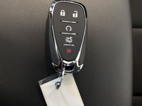 Used 2022 Chevrolet Malibu RS image 25